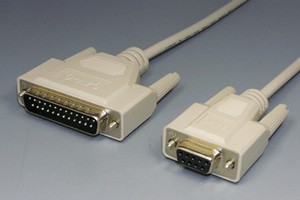 RS-232Cクロスケーブル 25pinオス－9pinメス クロス結線（25pin側M2.6ネジ）