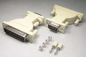 RS-232C変換アダプタ 25pinオス－9pinオス （♯4-40ネジ）