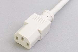 電源ケーブル（片側3Pソケット／片側切り落とし、ライトグレー色）＜7A-125V＞