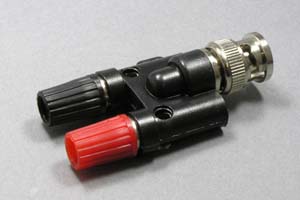 同軸コネクタ用 変換アダプタ BNCオス－4mmバナナソケットターミナル×2