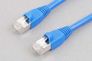 カテゴリ ５E LANケーブル STP（FTP） ストレート結線（シールド、より線、ブルー）