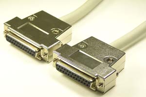 EMI対策　Dsubケーブル 25pin 丸ケーブル（メス－メス、M2.6ショートネジ）　＜お取り寄せ 4～7営業日後出荷＞