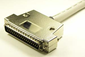 EMI対策　Dsubケーブル 37pin 丸ケーブル（片側オス、M2.6ショートネジ）