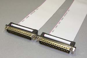 Dsubケーブル 37pin フラットケーブル（オス－オス、M2.6ロックナット）