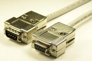 EMI対策　Dsubケーブル 9pin 丸ケーブル（オス－メス、M2.6ショートネジ）