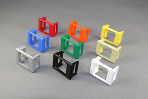 ベゼル（スナップイン中継コネクタ専用保持具）