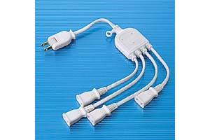 【サンワサプライ】　ACアダプタ専用電源延長コード、4分岐タイプ、2P用、長さ0.4m、7A・125V（800Wまで）