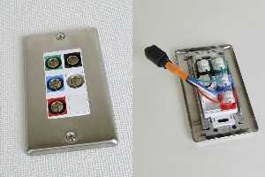 無塗装ステンレスプレート付きAVコンセント（BNC端子×5、壁面埋込配線タイプ、接続ケーブル付き）