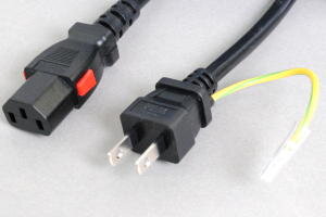 【耐トラッキング対策】【ロック機構付き】　電源ケーブル（アース端子付き2Pプラグ／3Pソケット）＜12A-125V＞