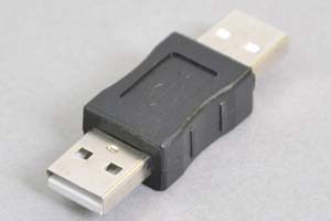 USB変換アダプタ　Aオス－Aオス　（AUSB-AMAMの後継品）